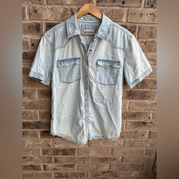 We the Free Short of It Denim Light Blue Vintage top Size S - Picture 6 of 10